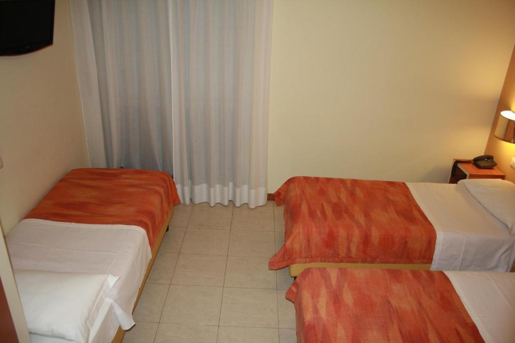 Hotel Gf Cesano Boscone Εξωτερικό φωτογραφία
