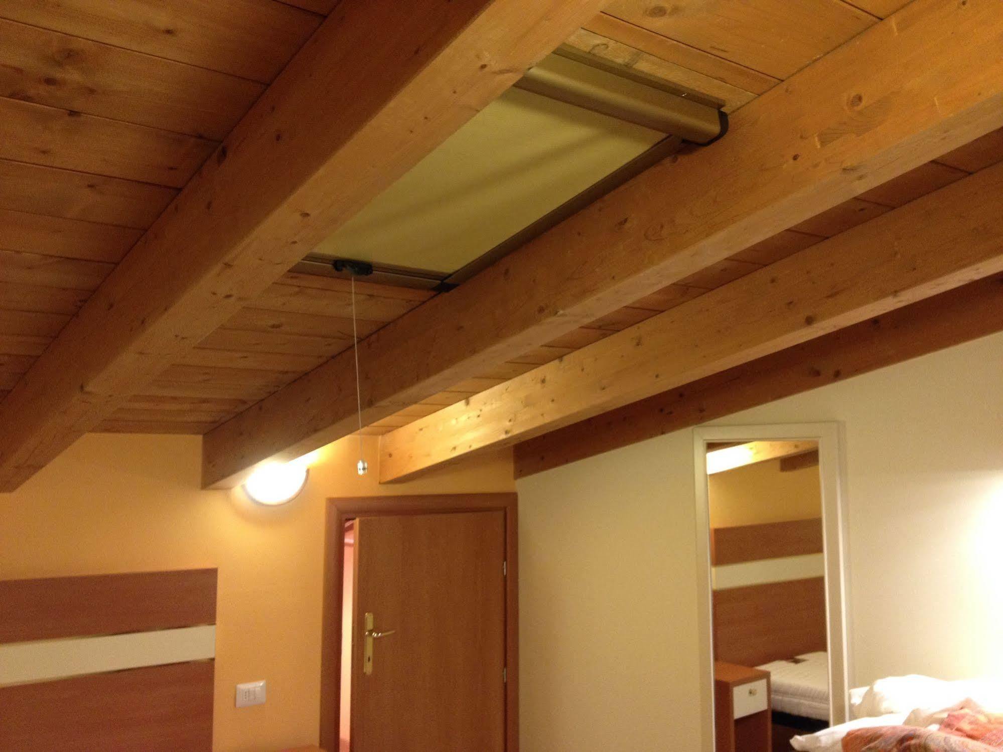 Hotel Gf Cesano Boscone Εξωτερικό φωτογραφία