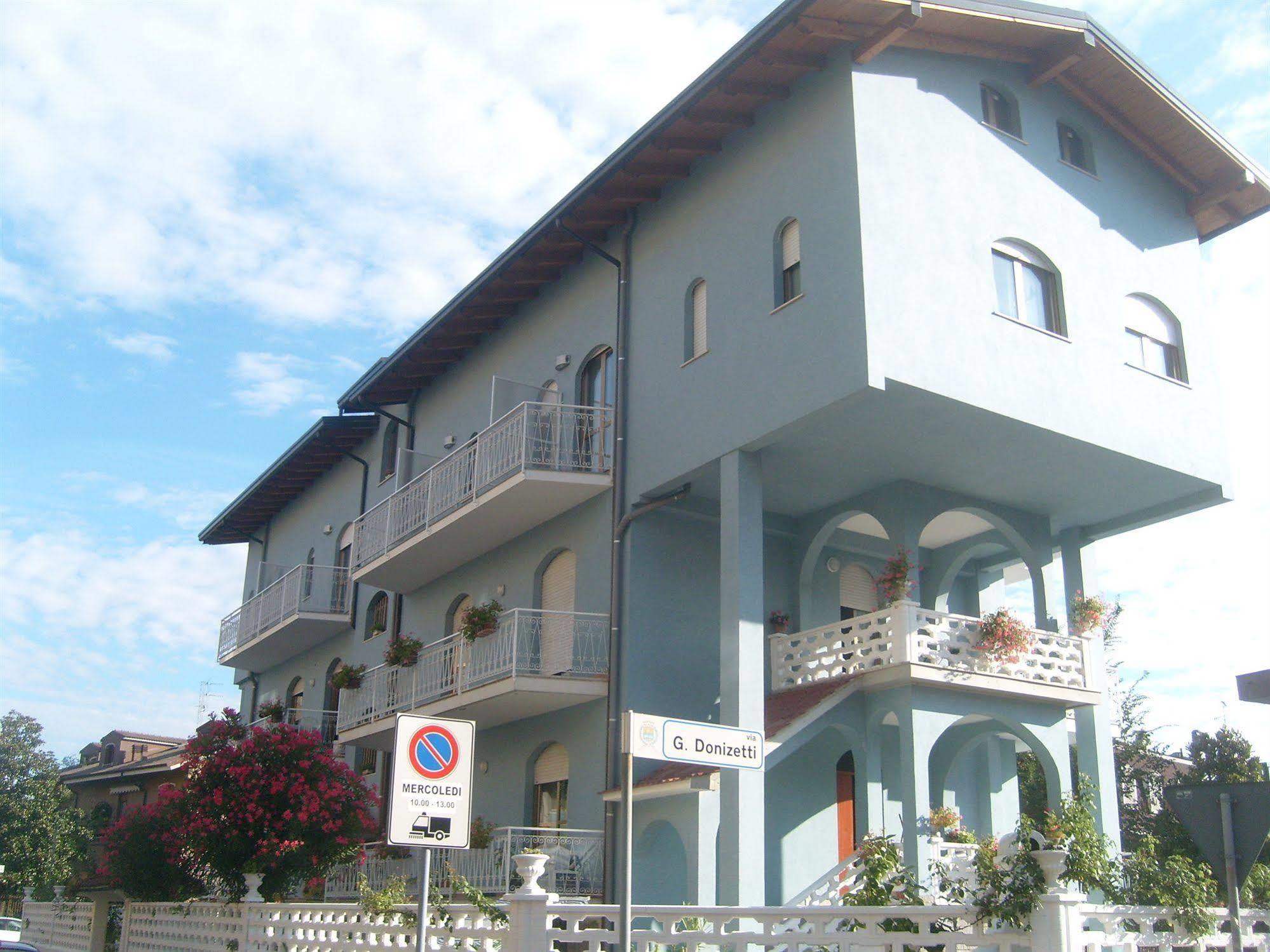 Hotel Gf Cesano Boscone Εξωτερικό φωτογραφία